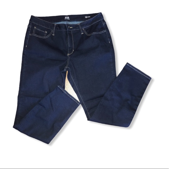 ana skinny jeans plus size